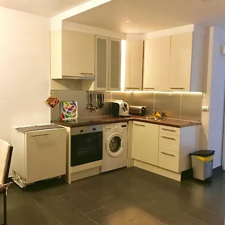 Modernes Mit Traumhaftem Ausblick Apartament